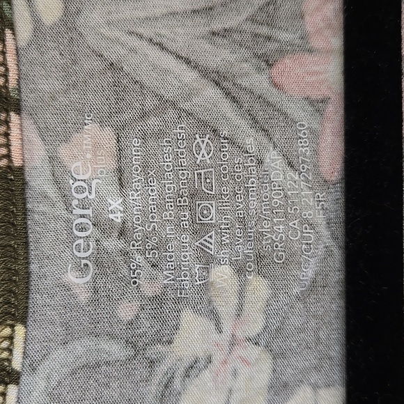 George Green Floral Print T-shirt - Picture 2 of 6